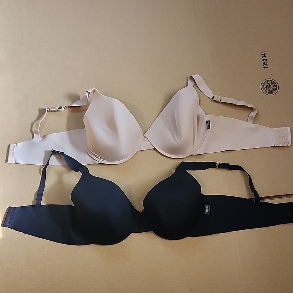Vince Camuto Black and Tan T-Shirt Bras - Picture 3 of 9